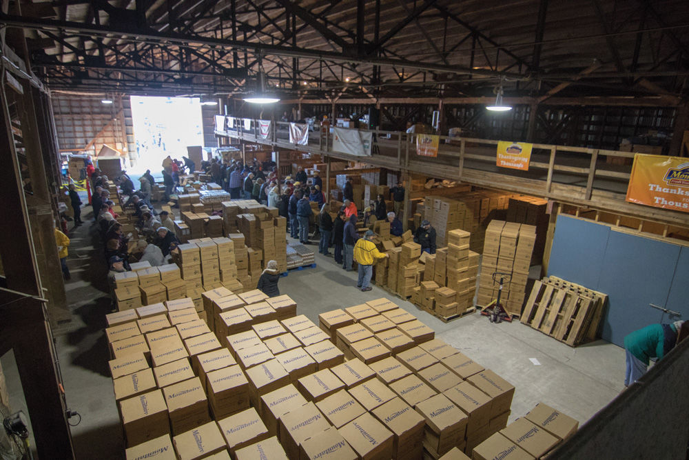 Mountaire brings ‘Thanksgiving’ to those in need at Christmas